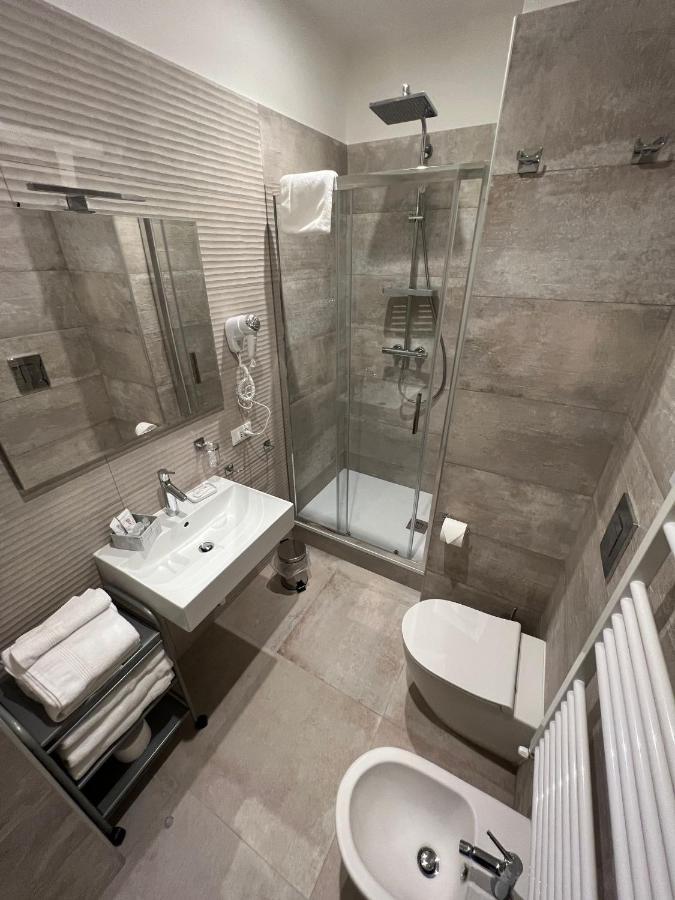 Maqueda Suites Палермо Екстериор снимка