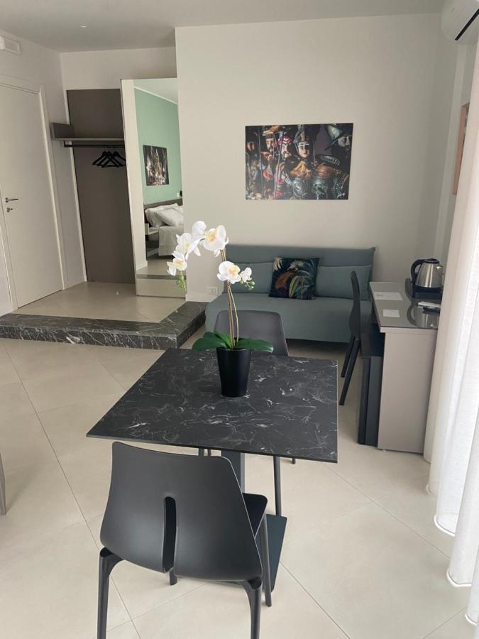 Maqueda Suites Палермо Екстериор снимка